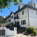 Ostseevilla Seebad Ahlbeck 아파트 *